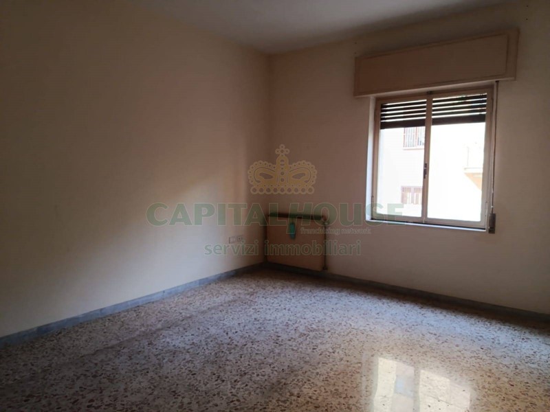 Quadrilocale in Affitto a Caserta, 650&euro;, 120 m²