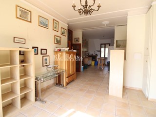 Quadrilocale in Vendita a Carassai, 95'000&euro;, 100 m²