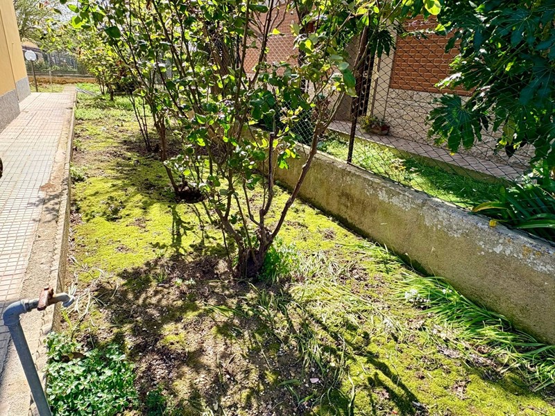 Attico in Vendita a Montemarciano, 154'000&euro;, 168 m²