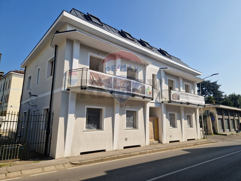 Trilocale in Vendita a Gessate, 290'500&euro;, 98 m²