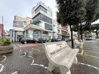 Appartamento in Affitto a San Giuseppe Vesuviano, 1'650&euro;, 250 m²