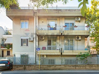 Trilocale in Vendita a Aci Castello, 125'000&euro;, 85 m²