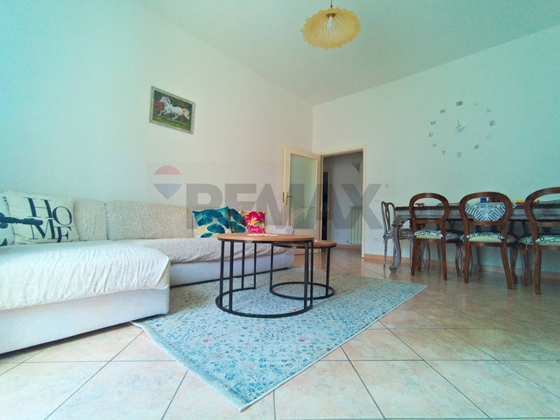 Appartamento in Vendita a Monteriggioni, 170'000&euro;, 106 m²