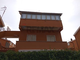 Trilocale in Vendita a Ardea, 109'000&euro;, 65 m²