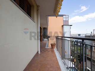 Trilocale in Vendita a Aci Catena, 127'000&euro;, 130 m²