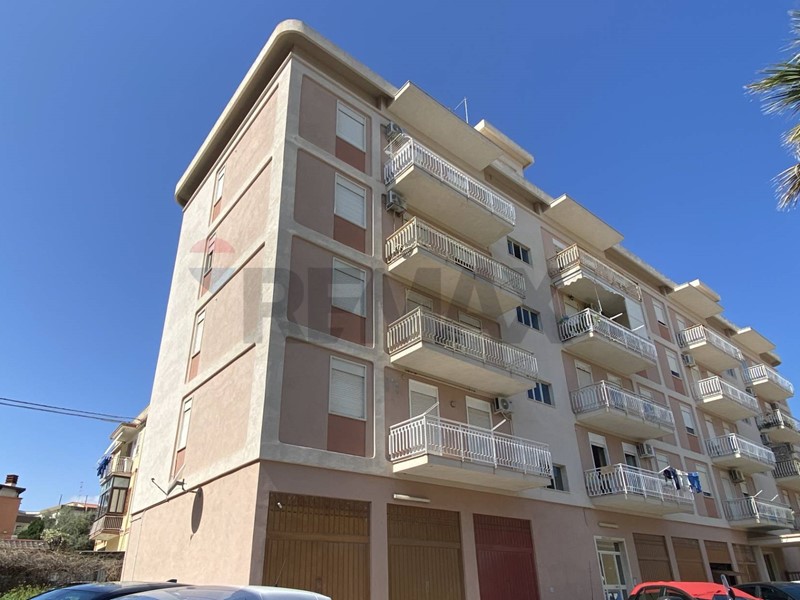 Trilocale in Vendita a Siracusa, 75'000&euro;, 69 m²