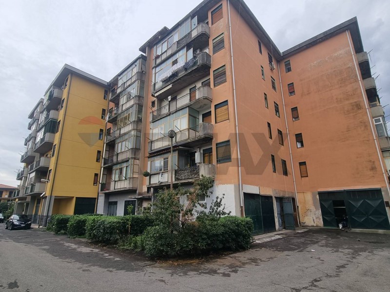 Quadrilocale in Vendita a Acireale, 83'000&euro;, 100 m²