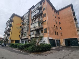 Quadrilocale in Vendita a Acireale, 83'000&euro;, 100 m²