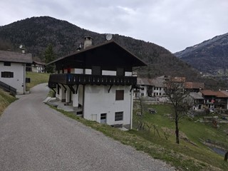 Monolocale in Vendita a Lamon, 28'000&euro;, 47 m²