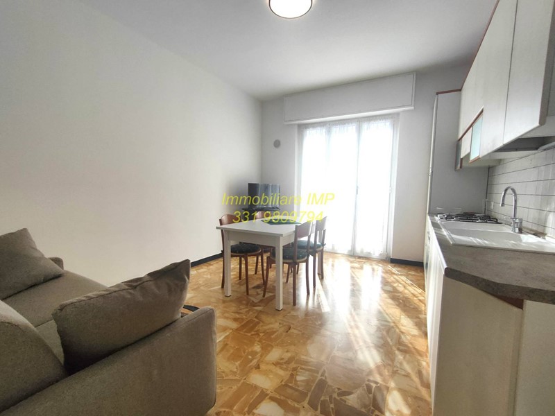 Trilocale in Affitto a Loano, 800&euro;, 75 m²