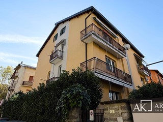 Trilocale in Vendita a Novara, 145'000&euro;, 94 m²