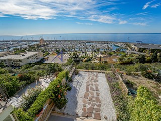 Bilocale in Vendita a Santo Stefano al Mare, 290'000&euro;, 79 m²