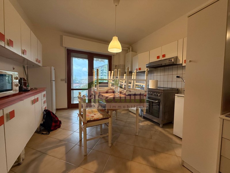 Quadrilocale in Affitto a Chieti, 450&euro;, 70 m²