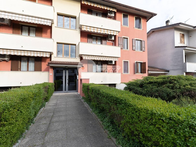 Quadrilocale in Vendita a Bagnolo Mella, 163'000&euro;, 115 m²