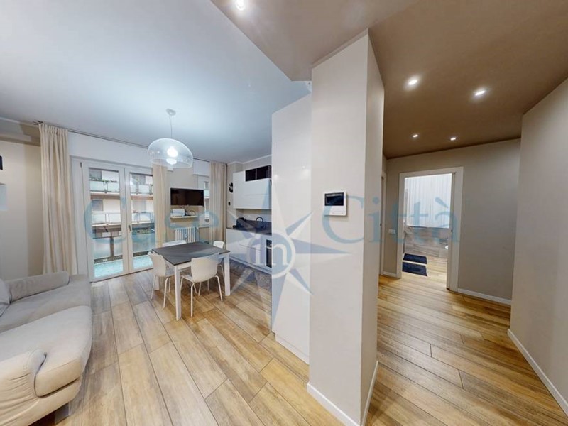 Trilocale in Affitto a Milano, 1'200&euro;, 80 m²