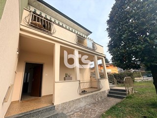 Trilocale in Vendita a Capriolo, 240'000&euro;, 126 m²