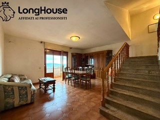 Appartamento in Vendita a Guidonia Montecelio, 199'000&euro;, 200 m²