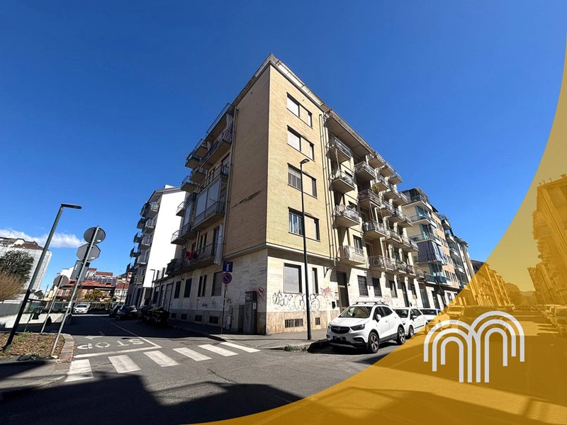 Bilocale in Vendita a Torino, 109'000&euro;, 50 m²