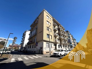 Bilocale in Vendita a Torino, 109'000&euro;, 50 m²