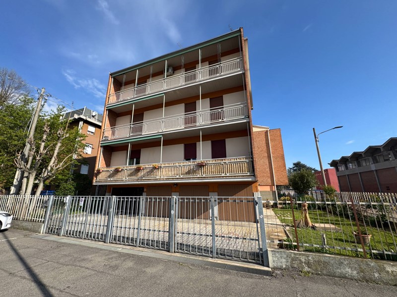 Appartamento in Vendita a Mirandola, 125'000&euro;, 107 m²