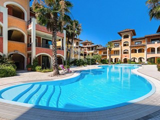 Trilocale in Vendita a Toscolano Maderno, 267'200&euro;, 69 m²