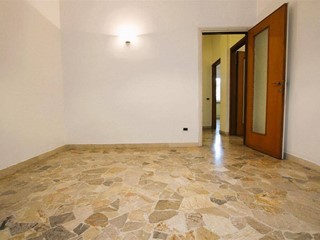 Appartamento in Vendita a Bagnacavallo, 80'000&euro;, 90 m²