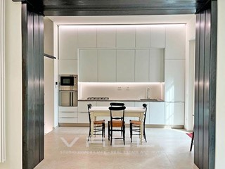Trilocale in Affitto a Bergamo, 1'900&euro;, 116 m²