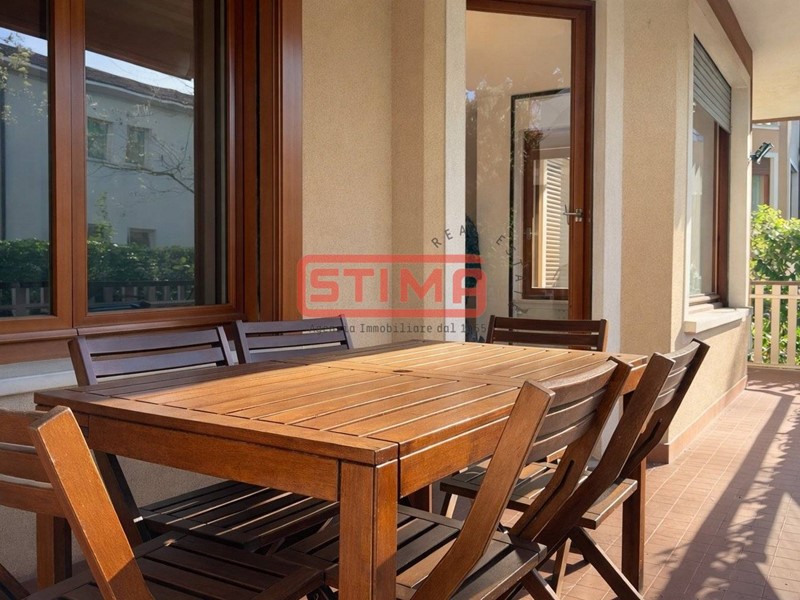 Appartamento in Affitto a Treviso, 1'300&euro;, 155 m²