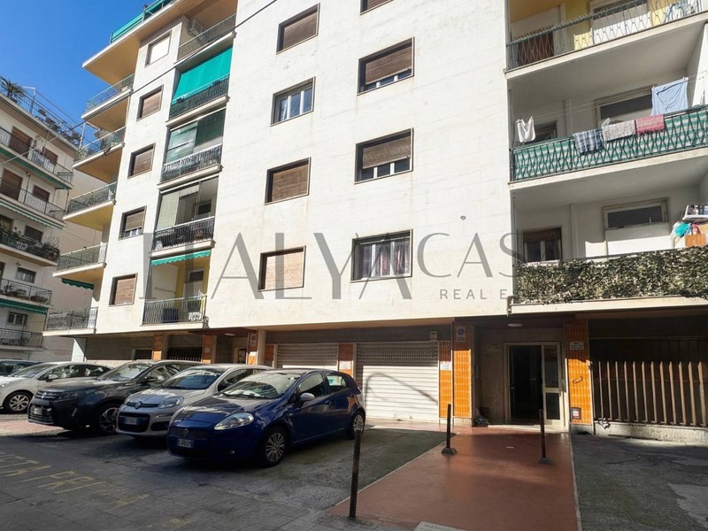 Bilocale in Vendita a Sanremo, 79'000&euro;, 41 m²