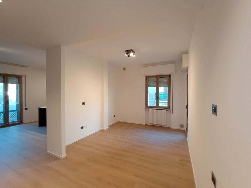 Quadrilocale in Affitto a Fano, 1'350&euro;, 120 m²
