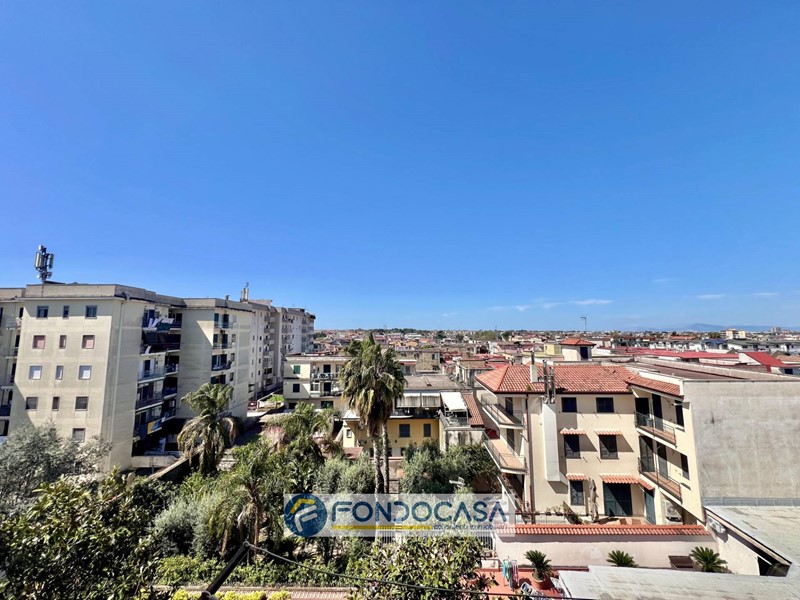 Appartamento in Vendita a Sant'Antimo, 129'000&euro;, 125 m²