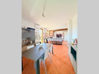 Trilocale in Vendita a Rottofreno, 230'000&euro;, 137 m²