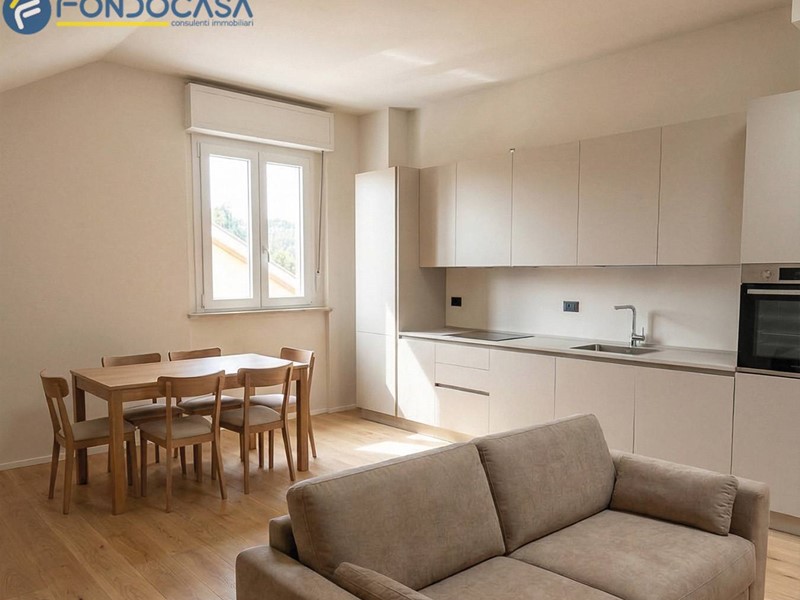 Trilocale in Vendita a Monsampolo del Tronto, 98'000&euro;, 85 m²