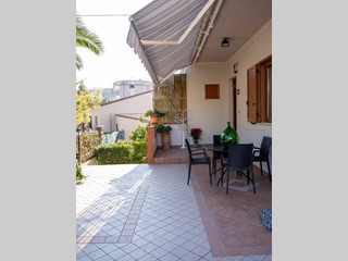 Appartamento in Vendita a Atri, 90'000&euro;, 110 m²