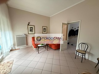 Quadrilocale in Vendita a Maglie, 63'000&euro;, 90 m²