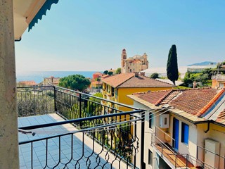 Trilocale in Vendita a Cervo, 195'000&euro;, 58 m²