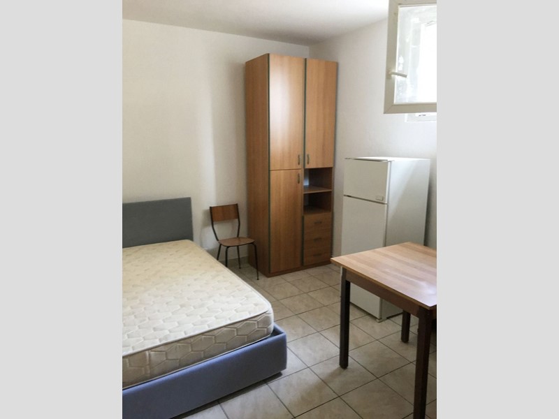 Appartamento in Vendita a Castiglione delle Stiviere, 125'000&euro;, 240 m²