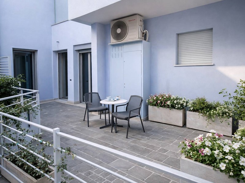 Trilocale in Vendita a Desenzano del Garda, 380'000&euro;, 95 m²