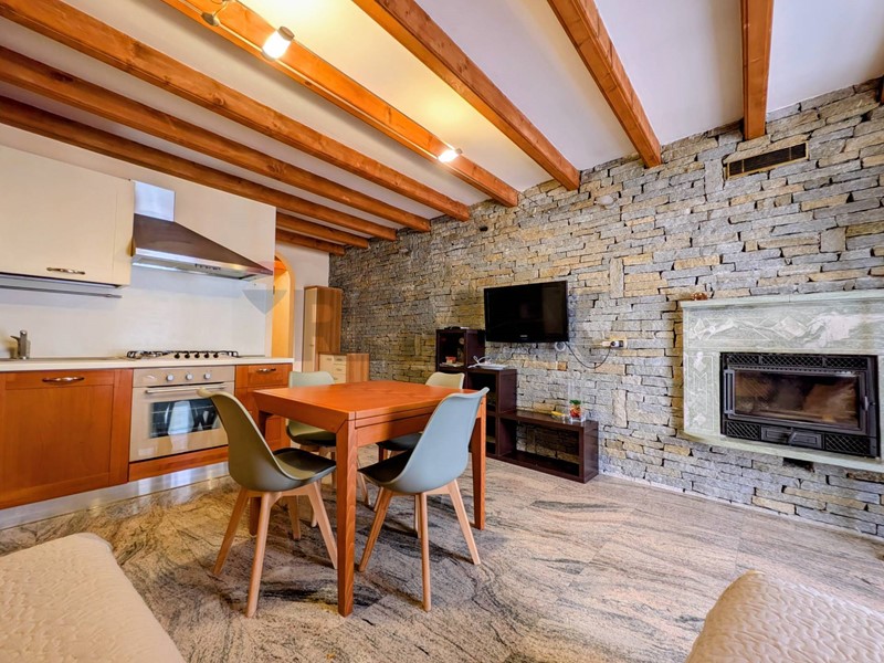 Trilocale in Vendita a Costa Volpino, 149'000&euro;, 113 m²