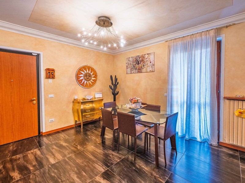 Trilocale in Vendita a Brescia, 280'000&euro;, 120 m²