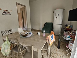Quadrilocale in Vendita a Teramo, 125'000&euro;, 140 m²