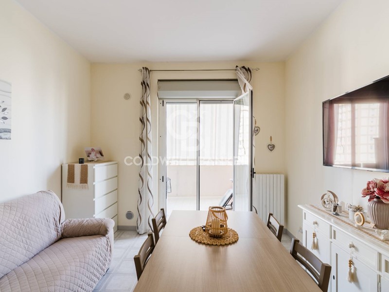 Bilocale in Vendita a Bari, 95'000&euro;, 57 m²