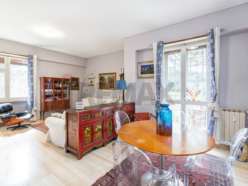 Appartamento in Vendita a Roma, 429'000&euro;, 140 m², con Box