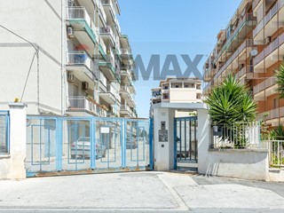 Appartamento in Vendita a Siracusa, 179'000&euro;, 163 m²