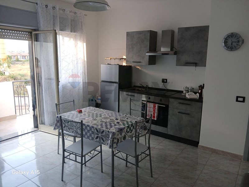 Trilocale in Vendita a Mascali, 65'000&euro;, 62 m²