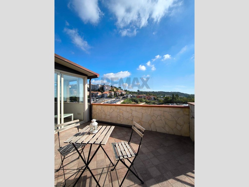 Trilocale in Vendita a Catania, 84'000&euro;, 58 m²