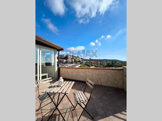 Trilocale in Vendita a Catania, 84'000&euro;, 58 m²