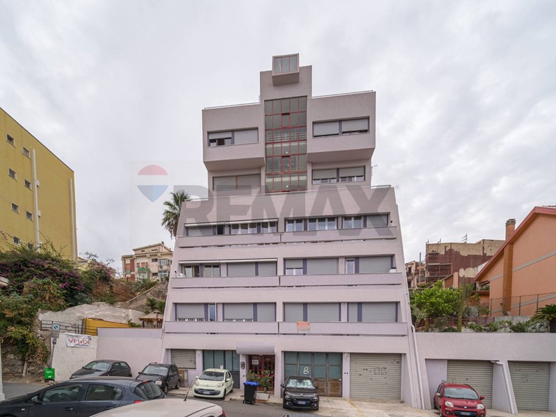 Trilocale in Vendita a Messina, 115'000&euro;, 100 m²