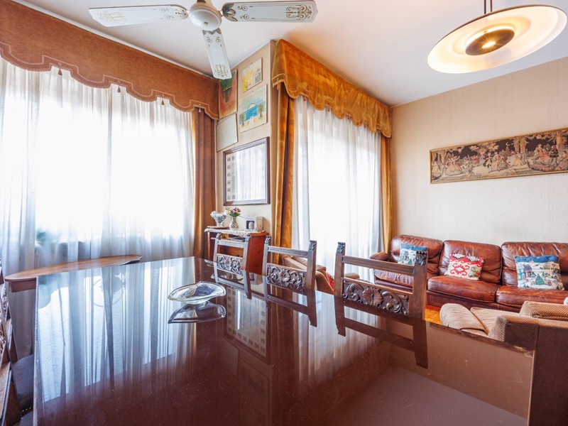 Quadrilocale in Vendita a Torino, 228'000&euro;, 107 m²