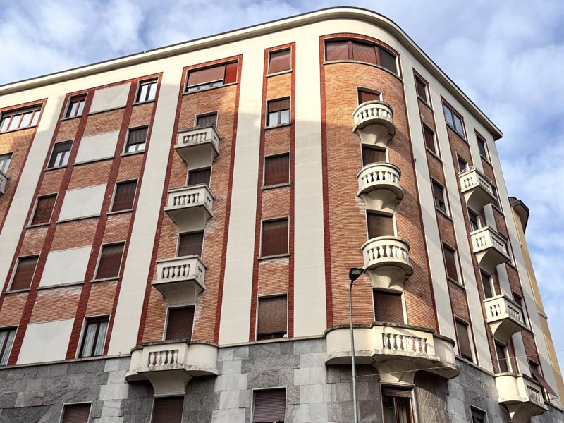 Trilocale in Affitto a Milano, 1'275&euro;, 80 m²